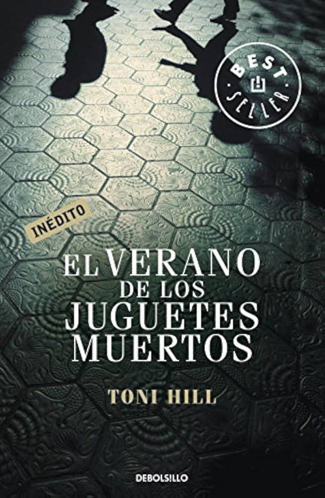 Cover of El verano de los juguetes muertos